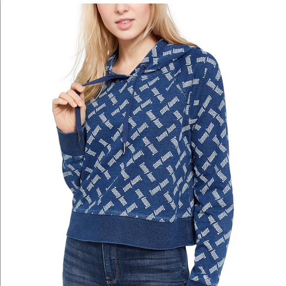 Tommy Hilfiger Tops - TOMMY JEANS LOGO HOODIE